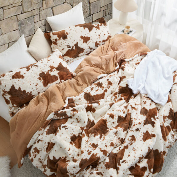 Coma Inducer Longhorn Oversized Comforter Set - Brown Cow Print